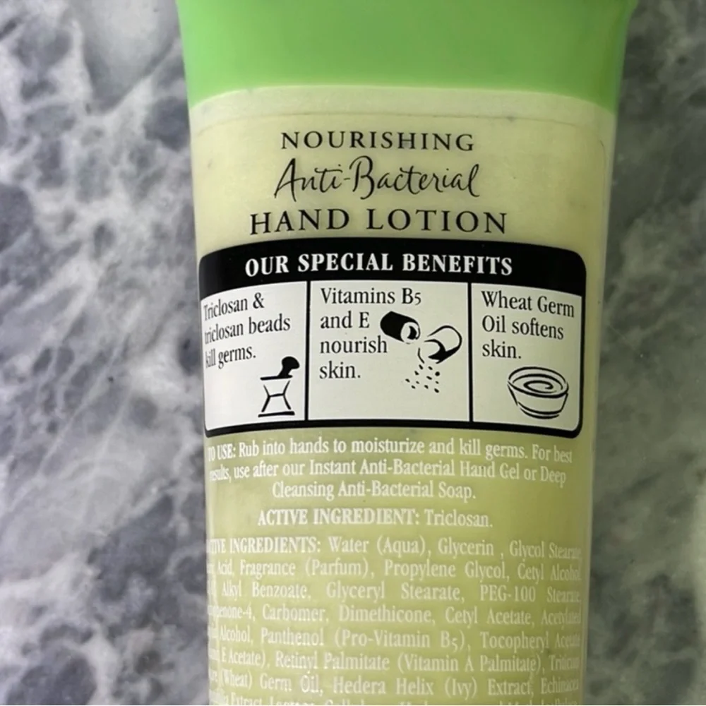 Bath and Body‎ Works Anti Bacterial Hand Lotion